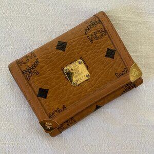 | MCM | Trifold Wallet | Cognac |